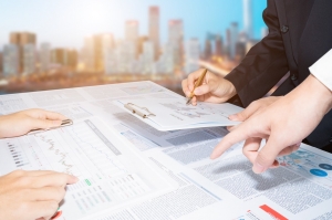 京東健康與魚躍醫療達成全面戰略合作，錨定三年100億銷售目標